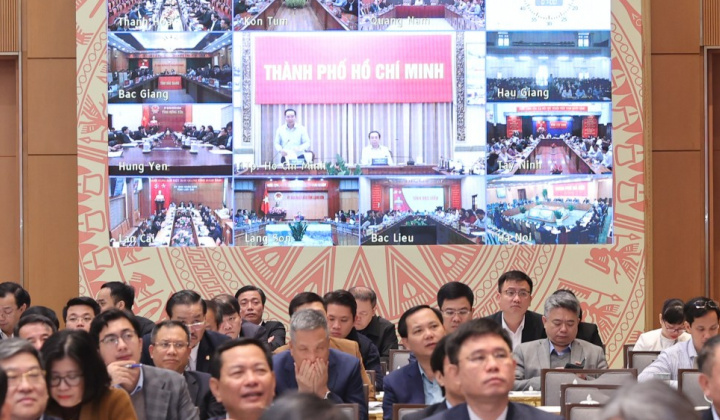 TP. Hồ Chí Minh: Tập trung tháo gỡ điểm nghẽn cho các dự án đầu tư, phấn đấu tăng trưởng ít nhất 10%