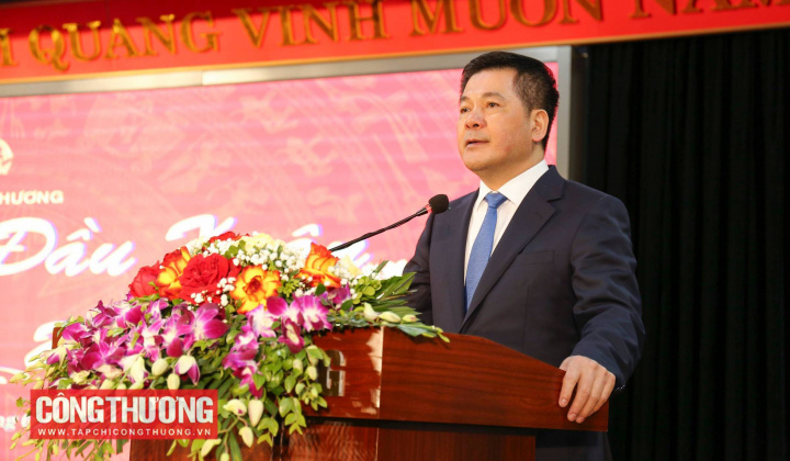 Công Thương luôn gắng sức - Nỗ lực trong mỗi ngày - Người người đều hăng say - Ra tay giành quyết thắng