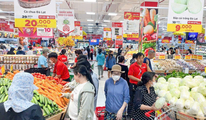 Central Retail Việt Nam giảm giá các mặt hàng tiêu dùng thiết yếu sau Tết