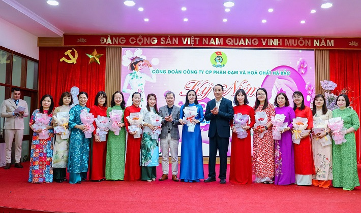 Đạm Hà Bắc tổ chức Kỷ niệm Ngày Quốc tế Phụ nữ 8/3 và tổng kết công tác Nữ công năm 2024