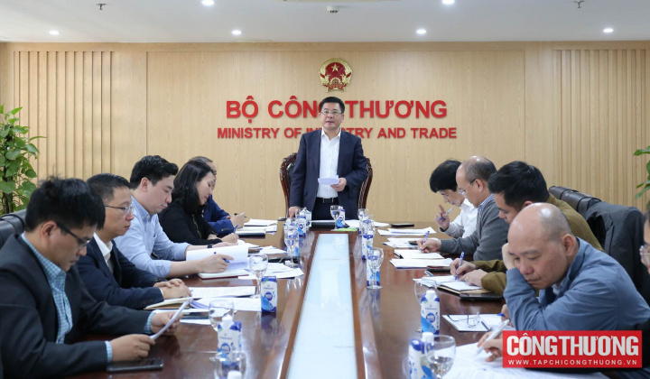 Bộ trưởng Nguyễn Hồng Diên: Cần thiết xây dựng và ban hành Nghị định về kiểm soát thương mại chiến lược