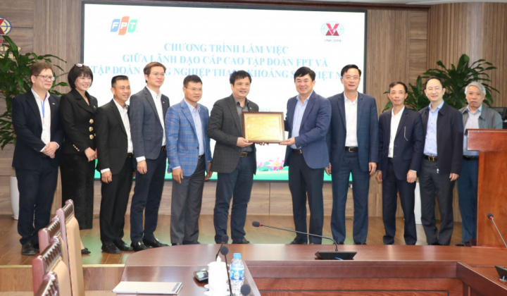 TKV và FPT thúc đẩy hợp tác trong chuyển đổi số