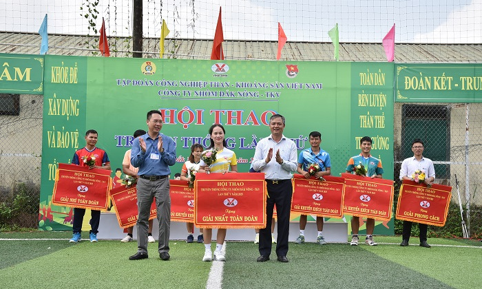 Công ty Nhôm Đắk Nông tổ chức bế mạc Hội thao truyền thống lần thứ V