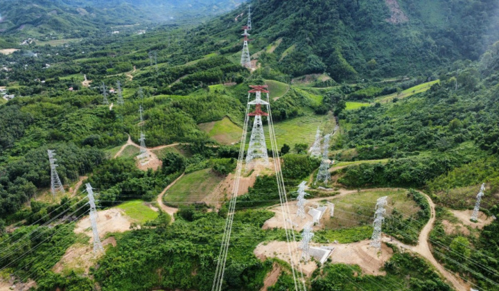 Từ 31/12/2025, giá điện nhập khẩu từ Lào tối đa là 6,95 - 7,02 USCent/kWh