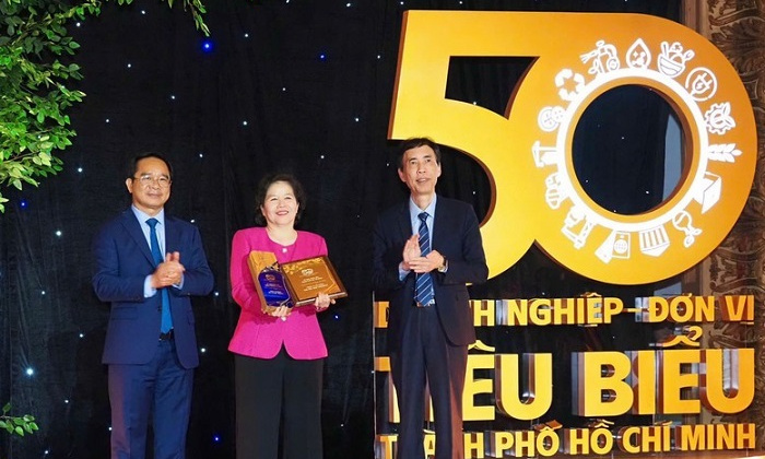 Vinamilk được vinh danh là doanh nghiệp tiêu biểu của Thành phố Hồ Chí Minh