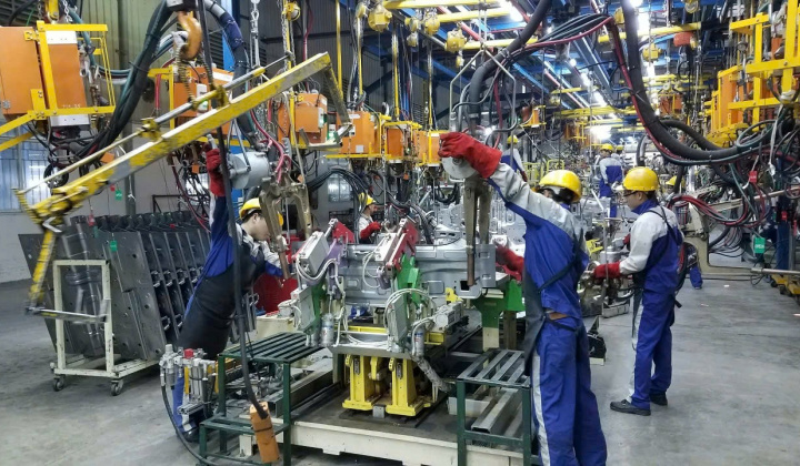 Ninh Bình: Các doanh nghiệp cam kết tiếp tục đầu tư, mở rộng sản xuất, thích ứng với tình hình mới