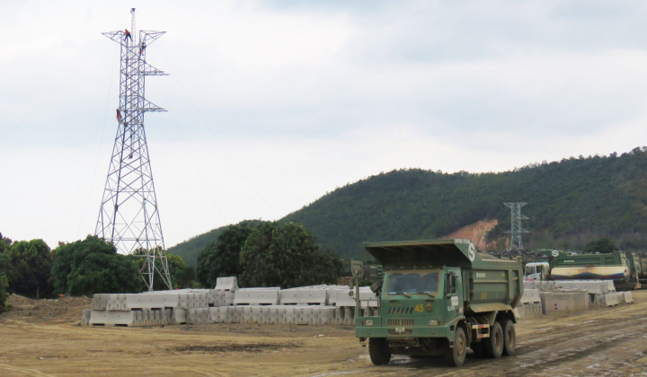 Trước 30/4/2025, hoàn thành di dời đường điện cao thế phục vụ xây dựng 3.000km đường bộ cao tốc
