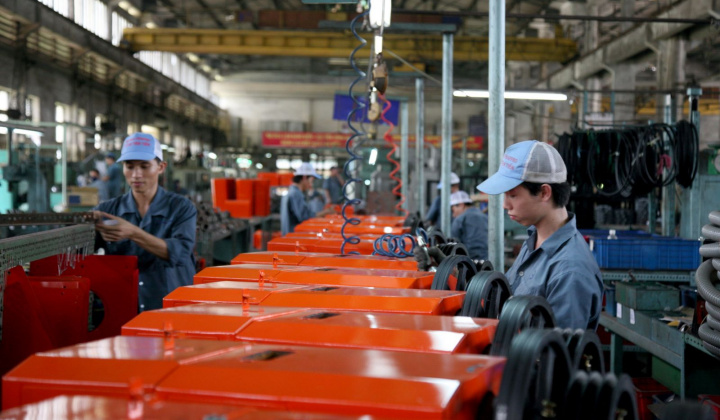 Chính phủ gia hạn thời hạn nộp thuế thu nhập doanh nghiệp năm 2025