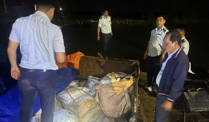 Kiên Giang: Tạm giữ 60 tấn đường cát trị giá 1,2 tỷ đồng