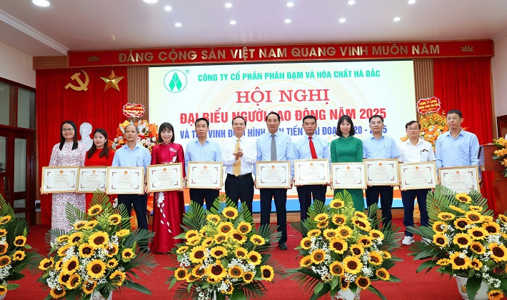 Hội nghị người lao động Công ty CP Phân đạm và Hoá chất Hà Bắc năm 2025: Chăm lo toàn diện đời sống người lao động