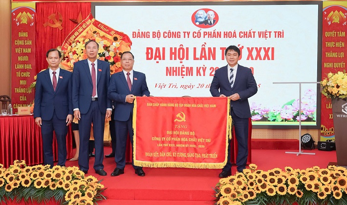 Đại hội Đảng bộ Công ty CP Hóa chất Việt Trì lần thứ XXXI, nhiệm kỳ 2025-2030: Vững bước trên hành trình phát triển mới