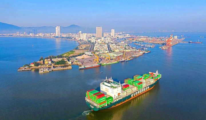 Cảng Quy Nhơn (QNP): Chia cổ tức tiền mặt 14%, dự án trung tâm logistics đón “tin vui”