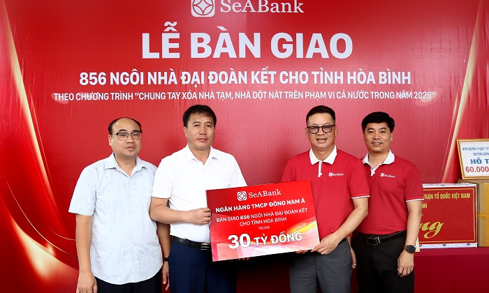 SeABank bàn giao 856 căn nhà đại đoàn kết cho tỉnh Hòa Bình