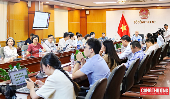 Dệt may, da giày: Đẩy mạnh đa dạng hóa thị trường, tận dụng hiệu quả các FTA