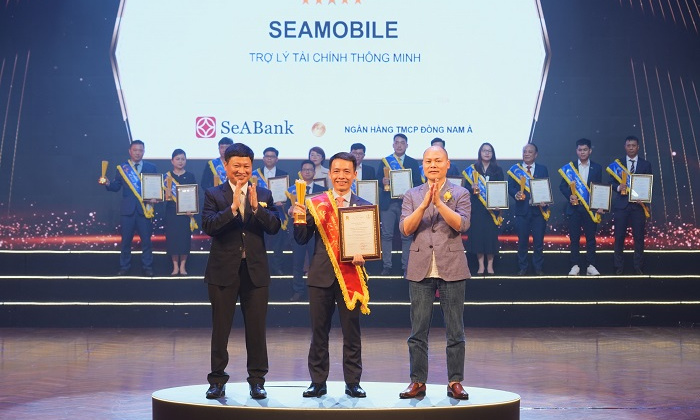 Ngân hàng số SeAMobile được xếp hạng 5 sao tại Giải thưởng Sao Khuê 2025