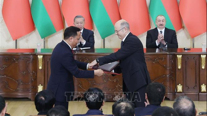 Việt Nam - Azerbaijan ký kết nhiều văn kiện hợp tác trên các lĩnh vực