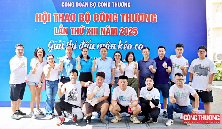 Tạp chí Công Thương đăng quang ngôi vô địch Kéo co tại Hội thao Bộ Công Thương 2025
