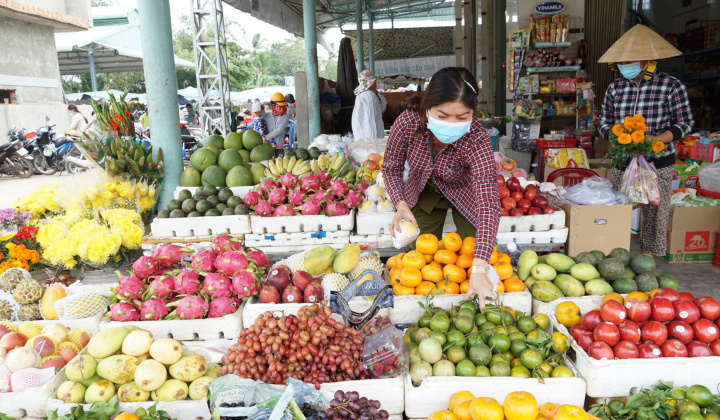 Đồng hành cùng bà con tiểu thương, chợ truyền thống chuyển đổi số