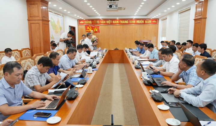 EVN và UBND tỉnh Lai Châu bàn giải pháp triển khai các dự án điện mặt trời nổi trên hồ thủy điện