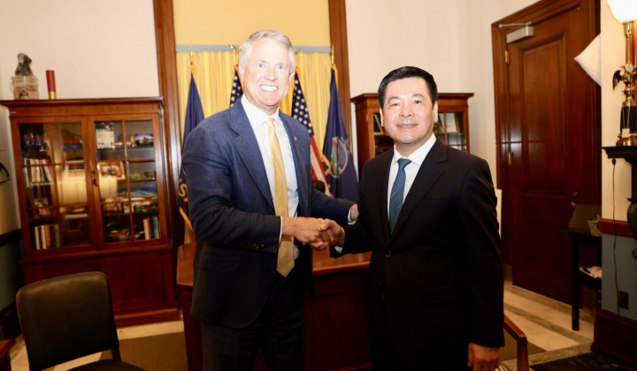 Thượng nghị sĩ Hoa Kỳ: Mong thấy kết quả tích cực từ hai nước trong quá trình đàm phán