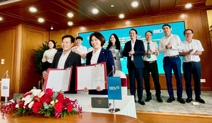 Cục Thương mại điện tử và Kinh tế số bắt tay BIDV hỗ trợ doanh nghiệp và tiểu thương tham gia thương mại điện tử