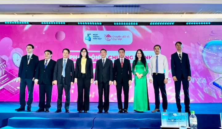 Chợ truyền thống chuyển mình: Mở lối kinh tế số cho tiểu thương