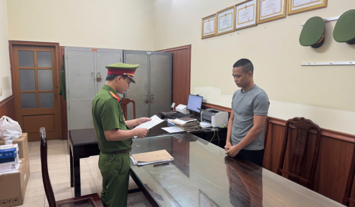 Bắt tạm giam chủ kênh TikTok "Gia đình Hải Sen" vì tội bán hàng giả là thực phẩm