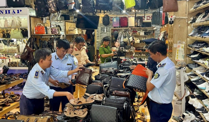 Đẩy lùi tội phạm buôn lậu, gian lận thương mại, hàng giả trên địa bàn tỉnh An Giang