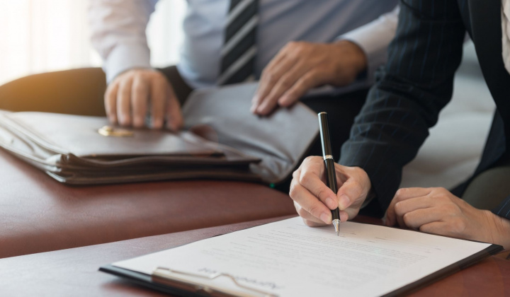 Dự thảo Thông tư ban hành Danh mục sản phẩm, hàng hóa, dịch vụ phải đăng ký hợp đồng theo mẫu, điều kiện giao dịch chung