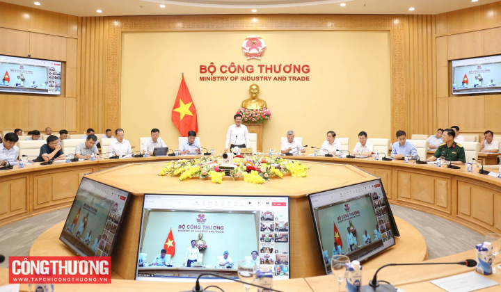 Bộ trưởng Nguyễn Hồng Diên chủ trì cuộc họp về kế hoạch cung ứng điện 6 tháng cuối năm 2025 và năm 2026