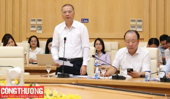 Phân cấp, phân quyền trong lĩnh vực xuất nhập khẩu, tạo thuận lợi cho doanh nghiệp