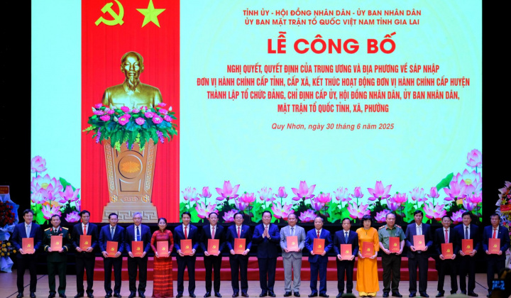 Công bố các nghị quyết, quyết định sáp nhập, thành lập tỉnh Gia Lai (mới)