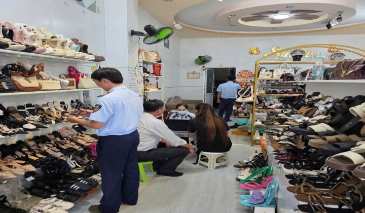 An Giang: Phát hiện nhiều vụ kinh doanh hàng hoá giả mạo nhãn hiệu trên sàn thương mại điện tử