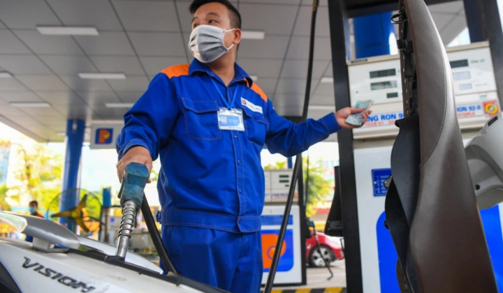 Kỳ điều hành giá xăng dầu ngày 10/7: Giá xăng trong nước đồng loạt tăng nhẹ