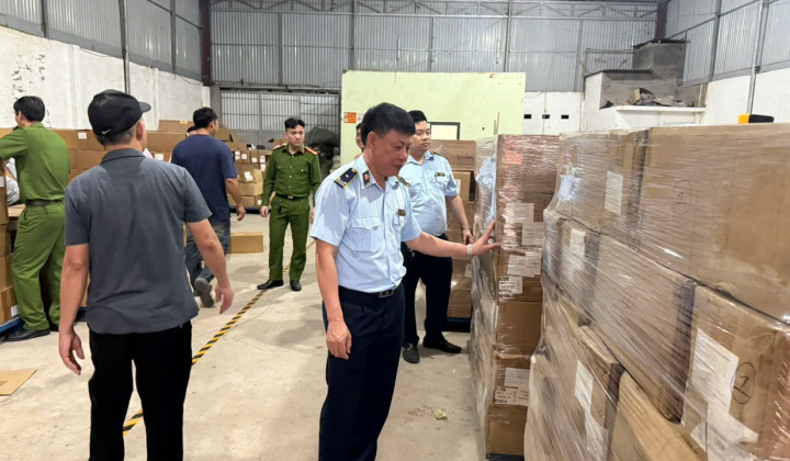 Vai trò nòng cốt của Quản lý thị trường trong kiểm tra, kiểm soát thị trường