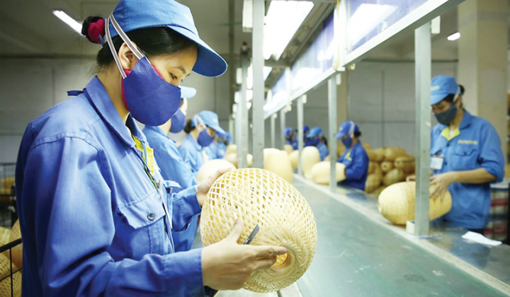 Chốt đề xuất tăng lương tối thiểu vùng từ 1/1/2026