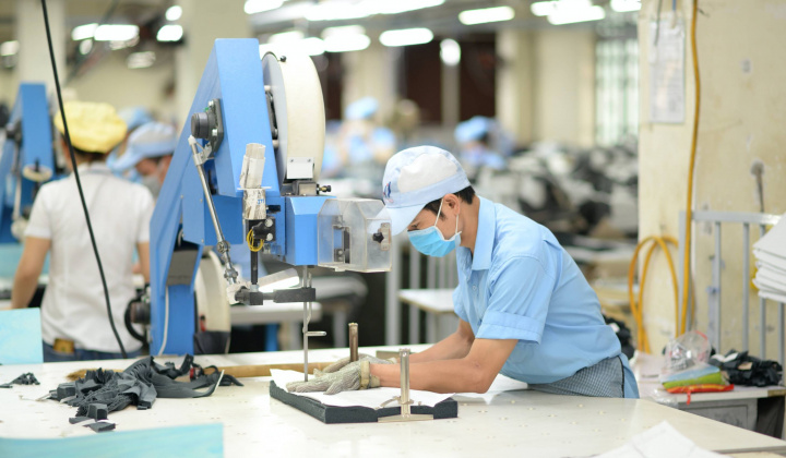 Dệt May Việt Nam (VGT): Lợi nhuận nửa đầu năm 2025 tăng 112%