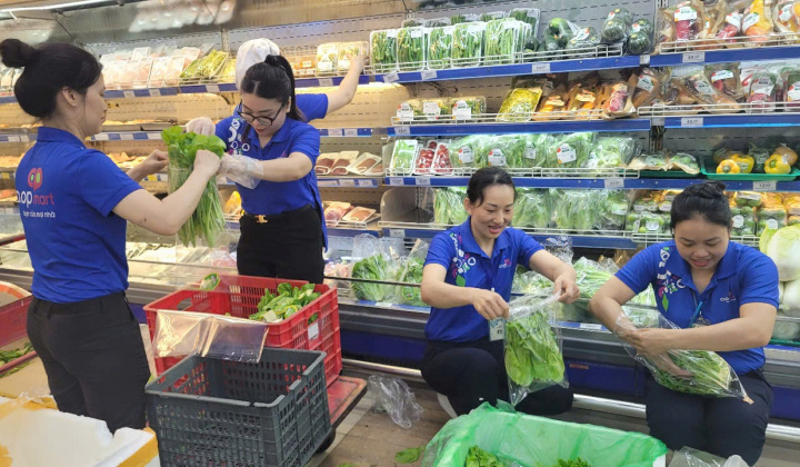 Hệ thống siêu thị Co.opmart khu vực miền Bắc chủ động ứng phó bão số 3 (WIPHA)