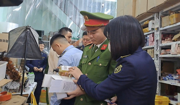 Bắc Ninh: xử phạt đối tượng kinh doanh mỹ phẩm không rõ nguồn gốc.
