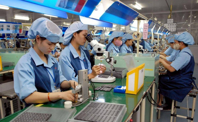 Thủ tướng chỉ đạo xử lý vướng mắc do quy định pháp luật trong hoạt động sản xuất, kinh doanh