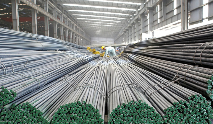 Tăng trưởng vượt kỳ vọng, doanh nghiệp thép “sáng cửa” nửa cuối năm