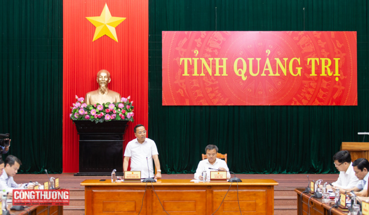 Thứ trưởng Nguyễn Hoàng Long làm việc với 4 tỉnh Thanh Hóa, Nghệ An, Hà Tĩnh, Quảng Trị về phát triển điện lực