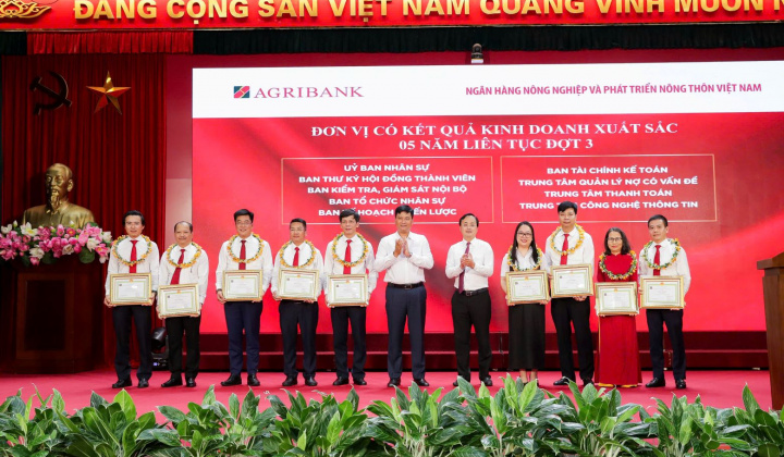 Ngân hàng Agribank: Kết quả kinh doanh nửa đầu năm cao nhất 4 năm trở lại đây