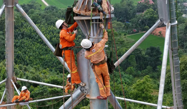 Quyết tâm về đích Dự án đường dây 500kV Lào Cai - Vĩnh Yên