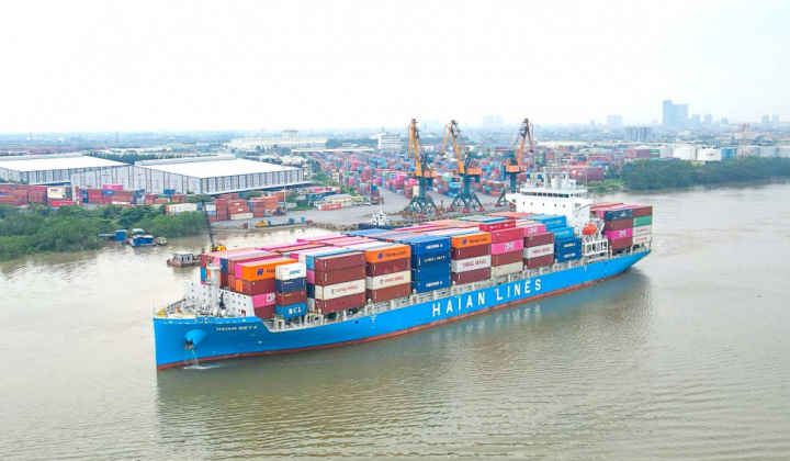 Xếp dỡ Hải An (HAH) - Container Việt Nam (VSC) lập liên doanh, đầu tư 180 triệu USD mở rộng đội tàu