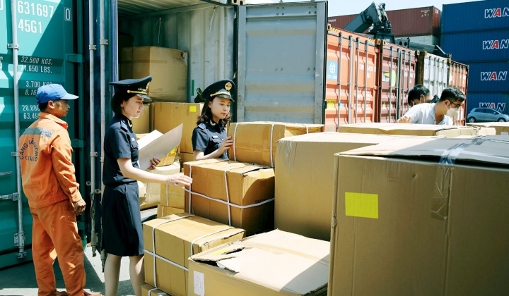 Hải quan khu vực I tăng cường kiểm soát, xử lý nghiêm vi phạm buôn lậu và gian lận thương mại