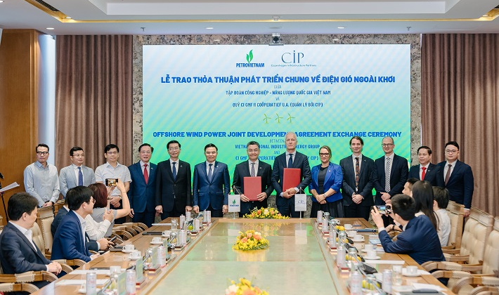Petrovietnam và Copenhagen Infrastructure Partners ký thỏa thuận phát triển điện gió ngoài khơi