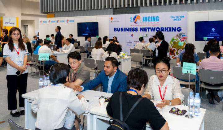 Nhiều doanh nghiệp Hoa Kỳ vẫn chọn Việt Nam là điểm đến chiến lược
