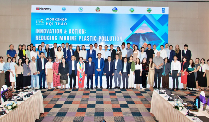 Giảm Ô Nhiễm Nhựa: Đẩy mạnh chuyển đổi hệ thống quản lý nhựa, thúc đẩy đầu tư vào giải pháp tuần hoàn và đổi mới sáng tạo