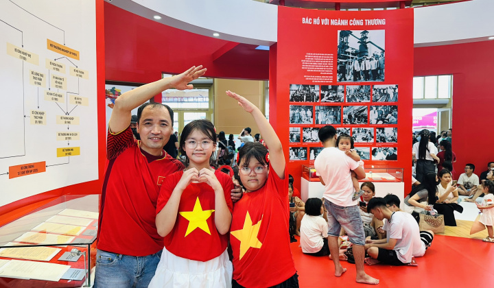 Không gian Triển lãm ngành Công Thương: Từ miền ký ức nối đến tương lai